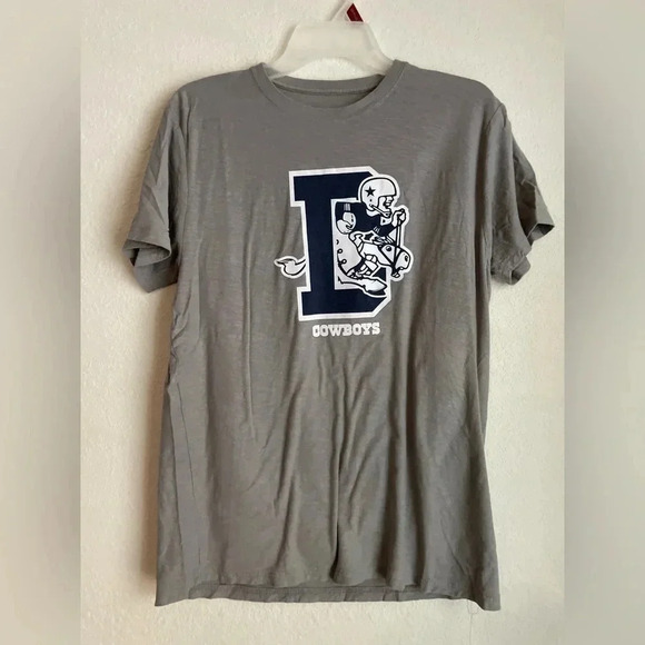 Dallas Cowboys Rowland short sleeve gray graphic shirt size S - Picture 1 of 5